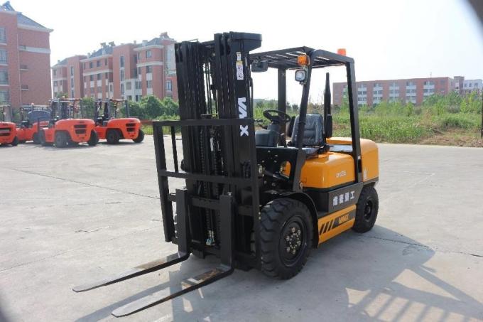 3.5 tonluk Japon motorlu zorlu arazi forklift 3