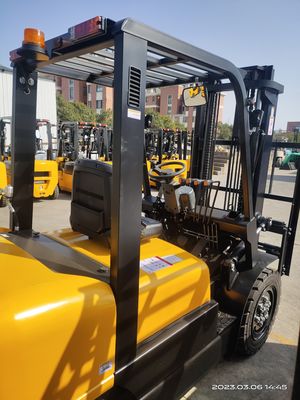 Yüksek Kaliteli Konteyner Mast Forklift Gaz kaldırıcı 2 ton 3 ton 3,5 ton Lpg Benzin Forklift