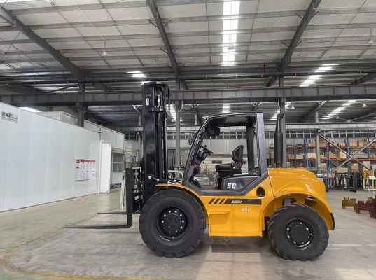 5 tonluk Japon motorlu zorlu arazi forklift satılıyor