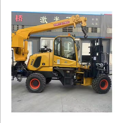 XDEM Malzeme taşımacılığındaki tarımsal ve inşaat alanları için çok yönlü off-road çatal kaldırma vinci