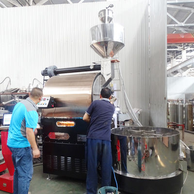 Fabrika kullanımı için endüstriyel kahve kızartma makinesi 50kg 60kg PLC kontrolü ile