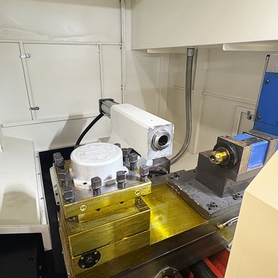 XDEM SCK160-2600 Hidrolik CNC Çift Aynalı Torna 160mm 2600mm