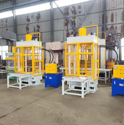 Komatsu Ekskavatör Ayarlayıcı Yay Sökme Makinesi 200T Mobil Çalışma Masası Hidrolik Pres Makinesi Palet Pim Presi
