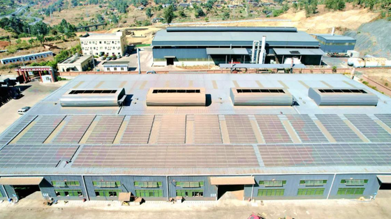 Galvanize Çerçeve Tam Güneş Enerjisi Sistemi 300W-20KW Yüksek verimlilik 15%-22% Ev ve Çiftlik Enerji Tedarikçiliği için Şebeke dışı Fotovoltaik Ekipman